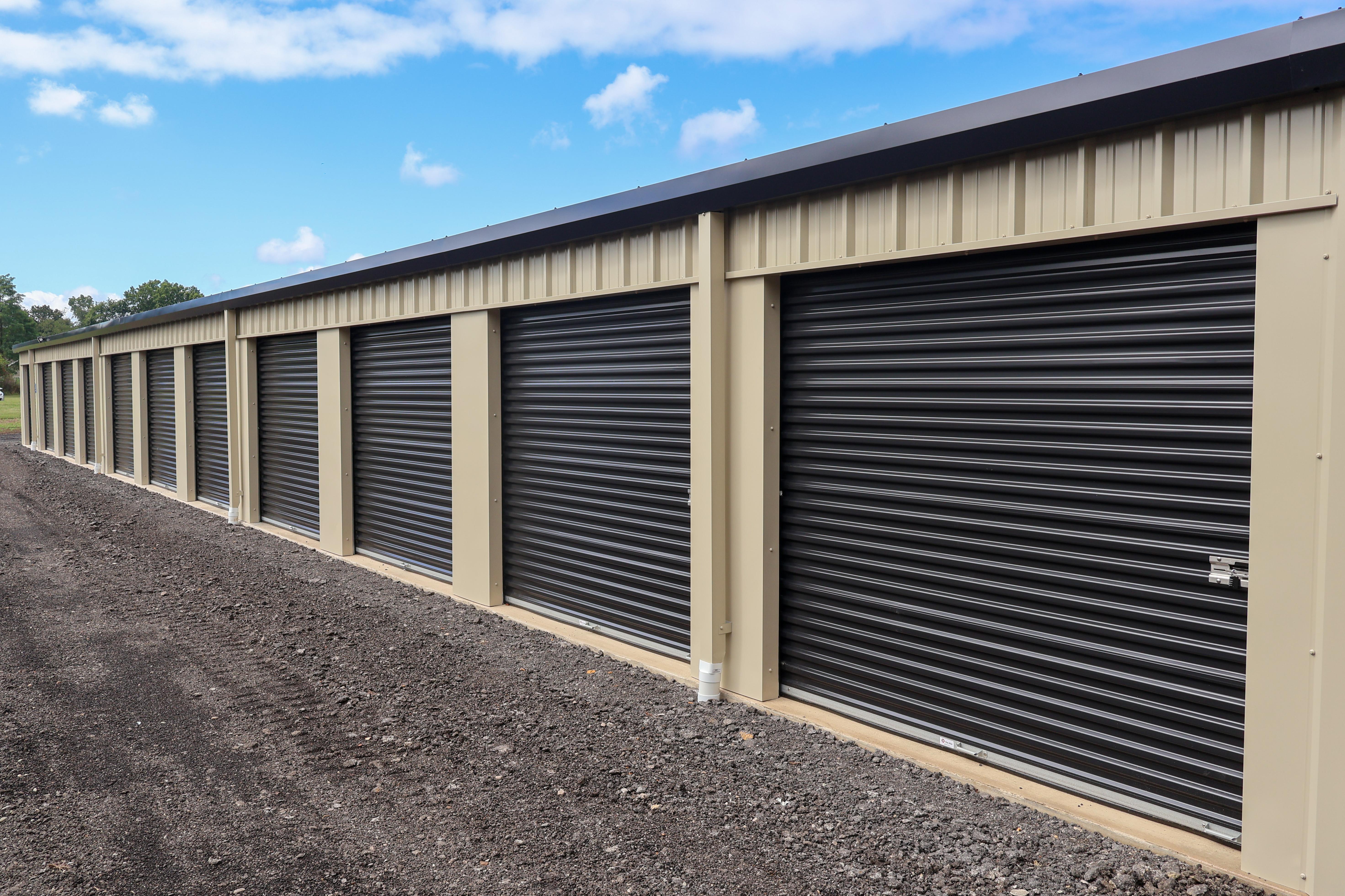 secured units in Rock Creek, OH