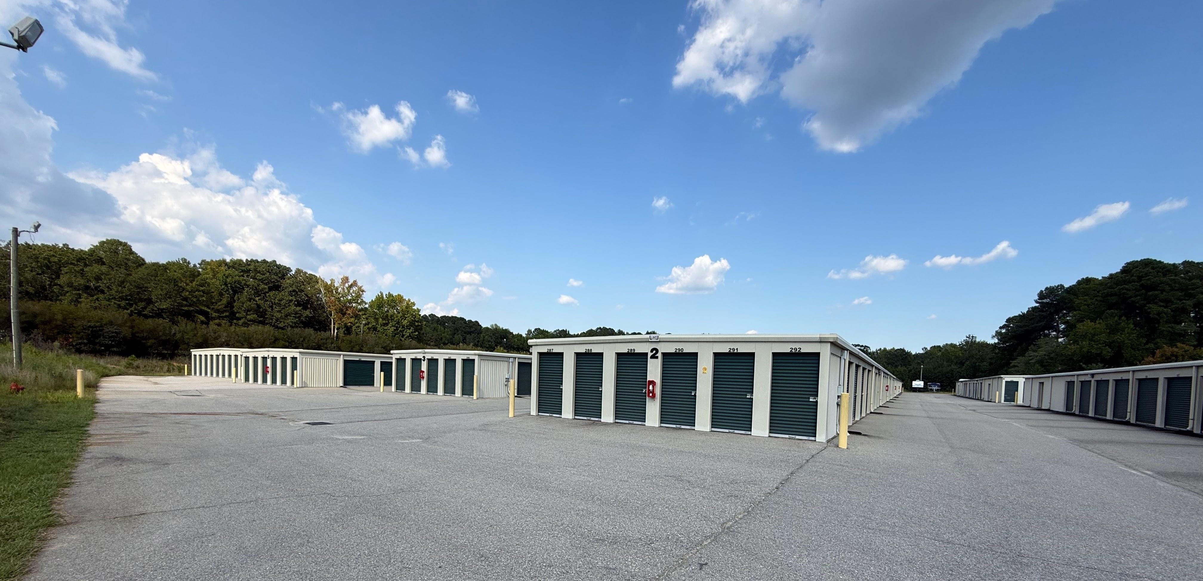 Wide Storage Driveways in Fuquay Varina, NC | 6050 US-401 Wide Storage Driveways in Fuquay Varina, NC | 6050 US-401