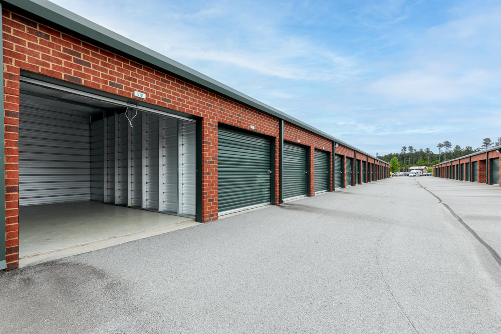 Clean Storage Units in Buford, GA
