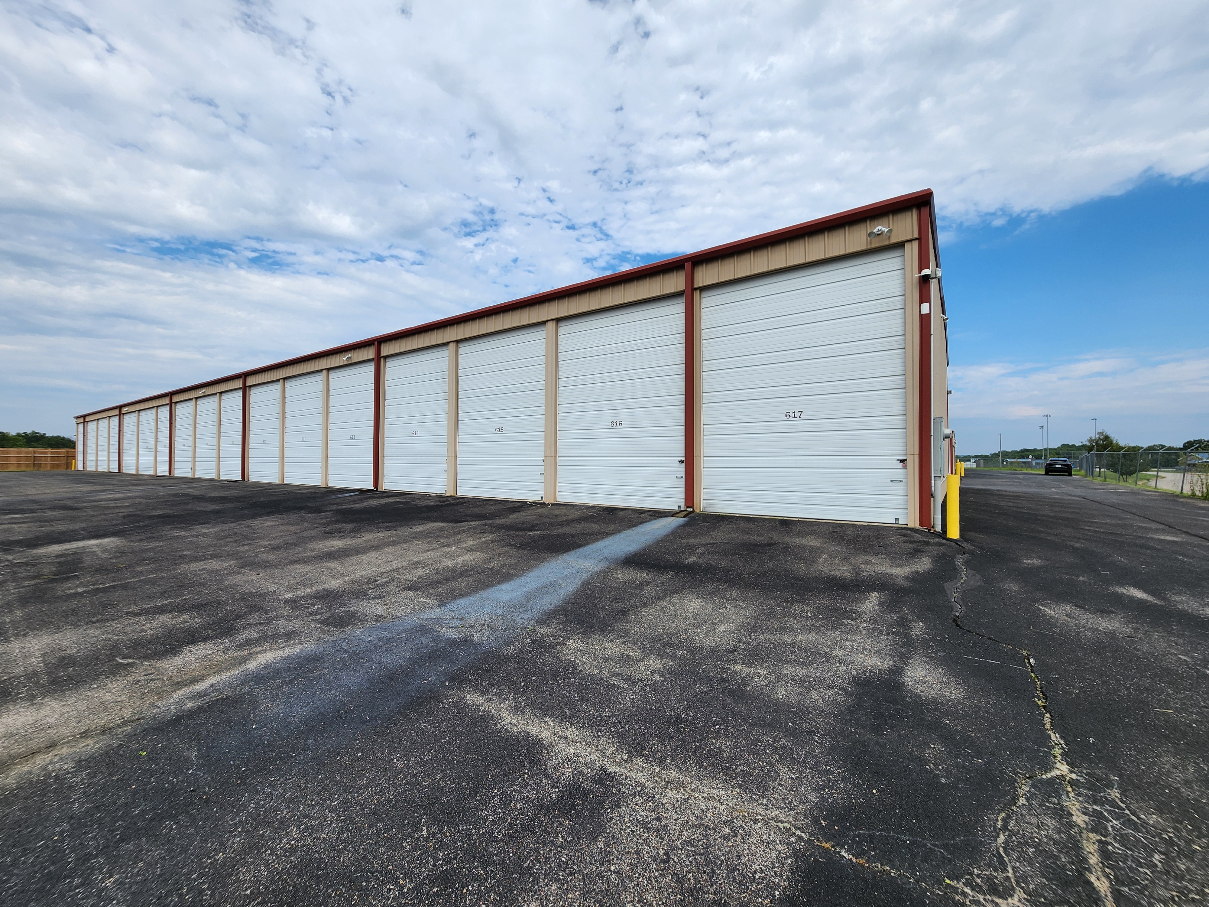 Self Storage in Access Hours in Forsyth, MO