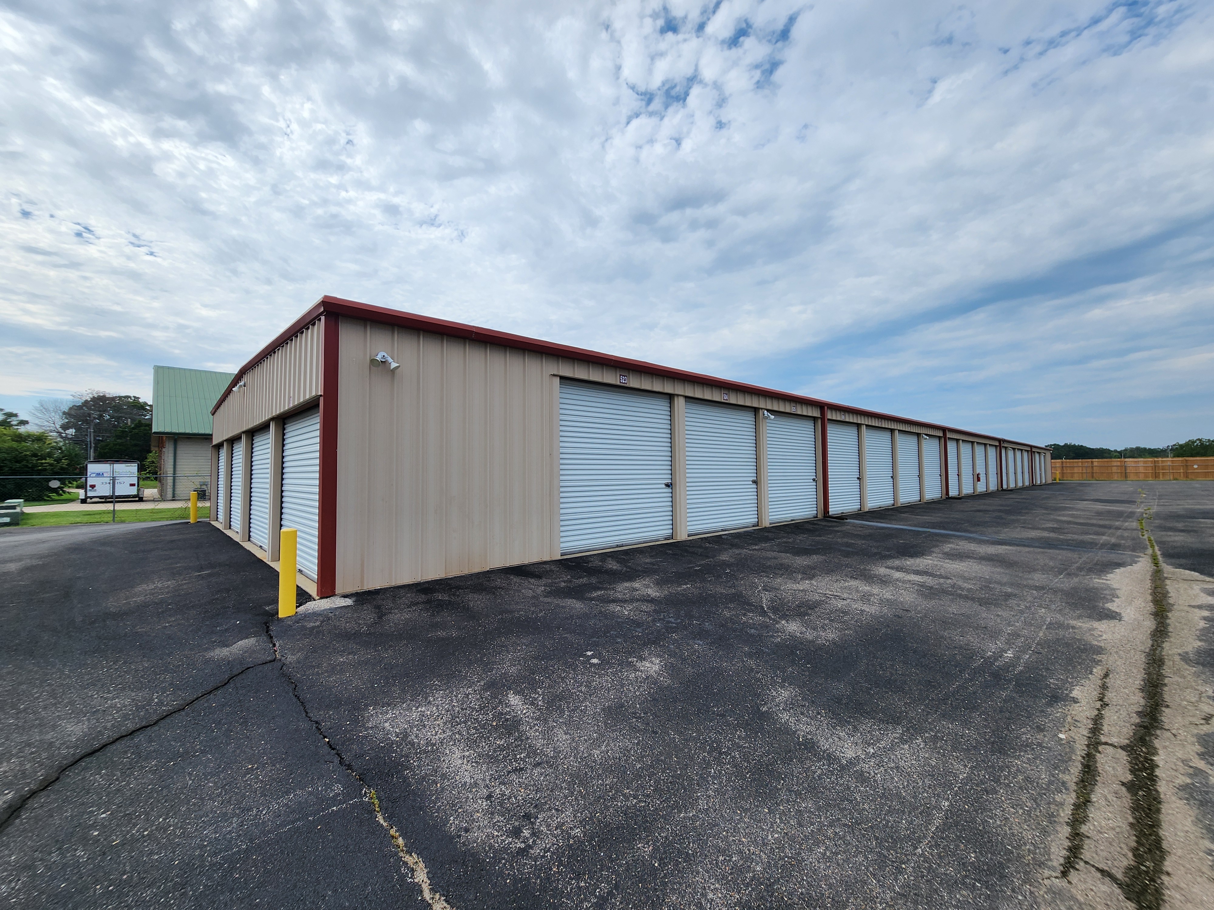 Storage Units in Forsyth, MO