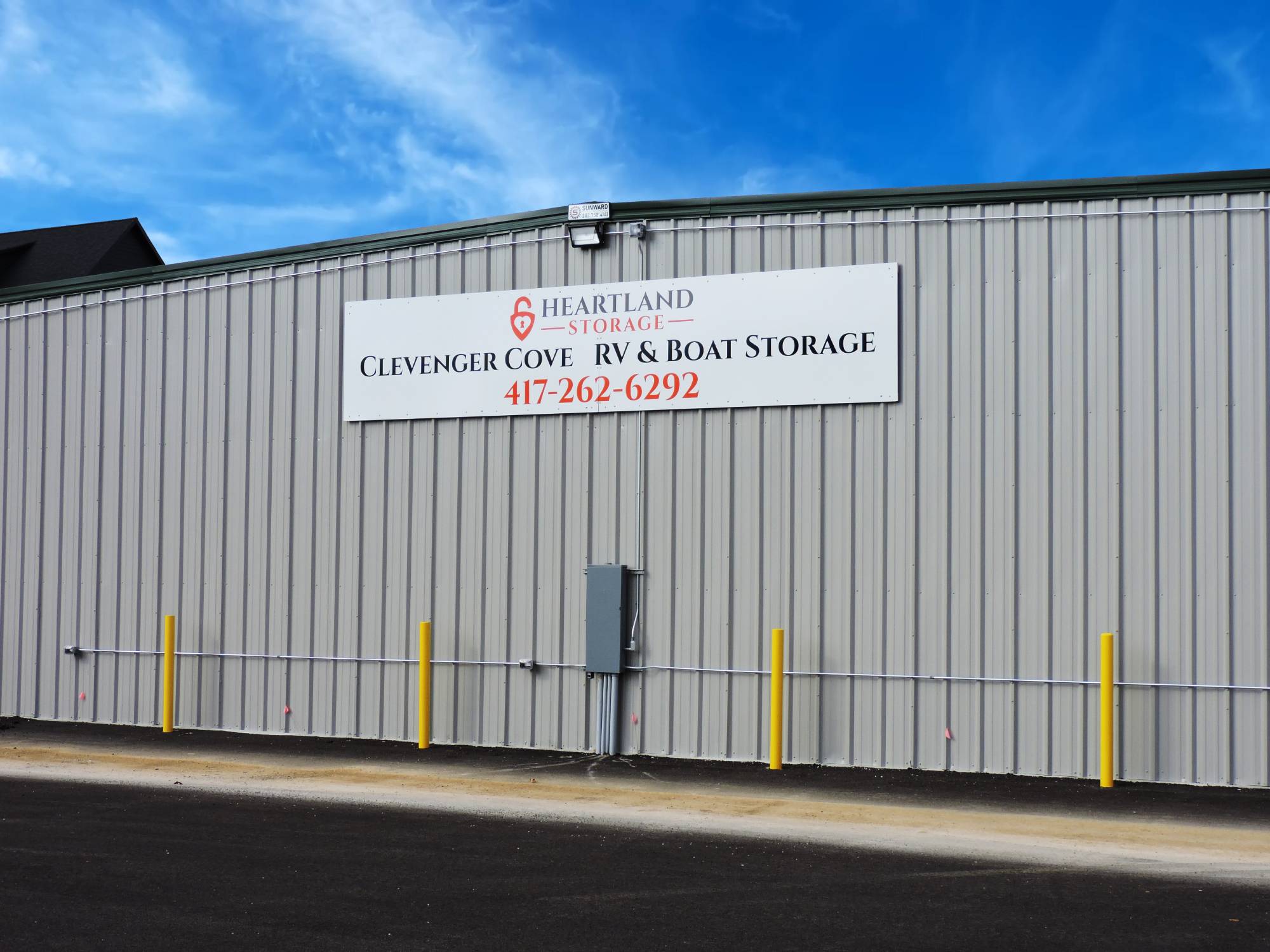 Storage Units in Hollister, MO