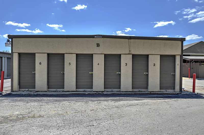 Olathe Self Storage at 715 N Lindenwood Dr, Olathe, KS 66062