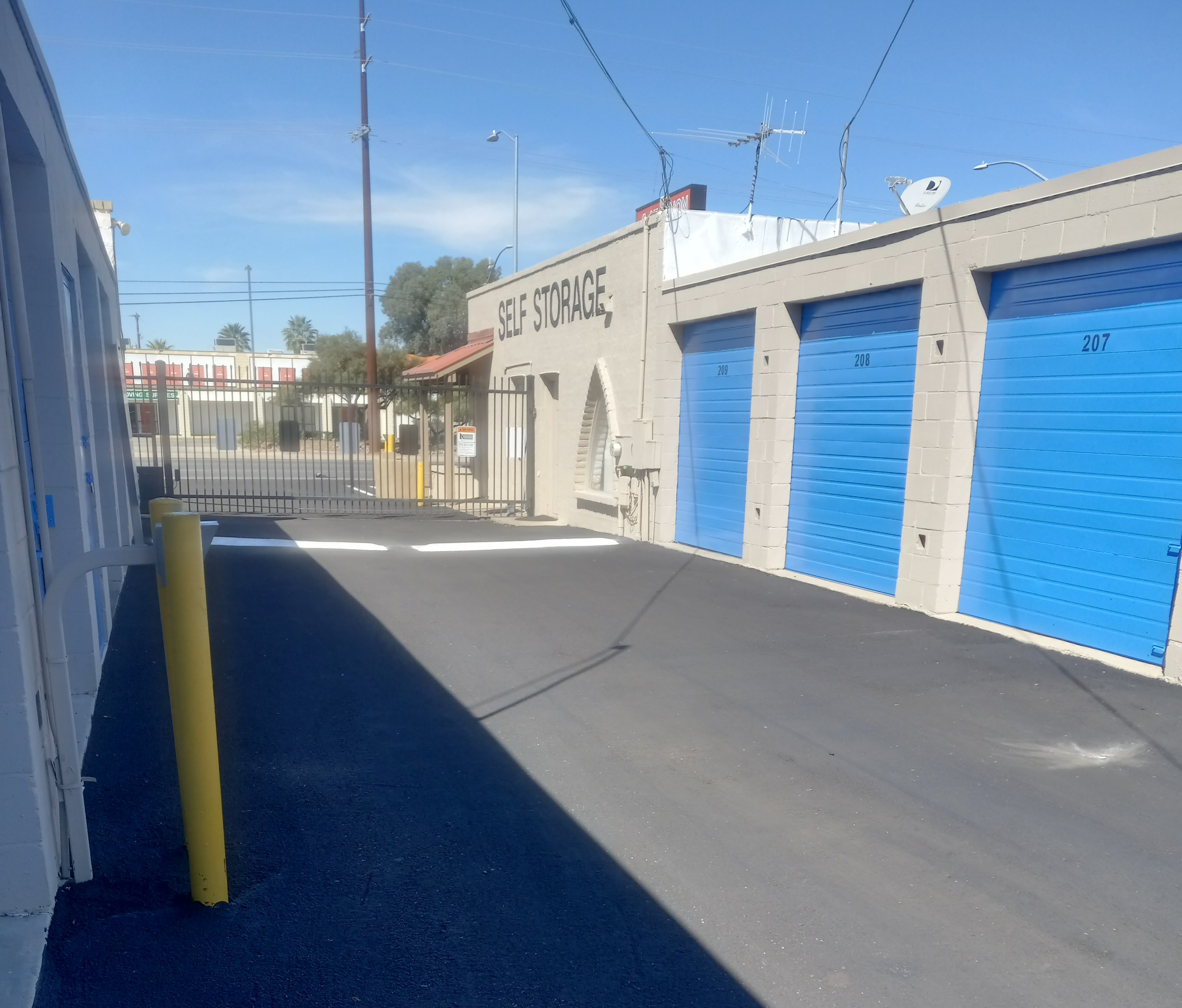 secured units in Tucson, AZ