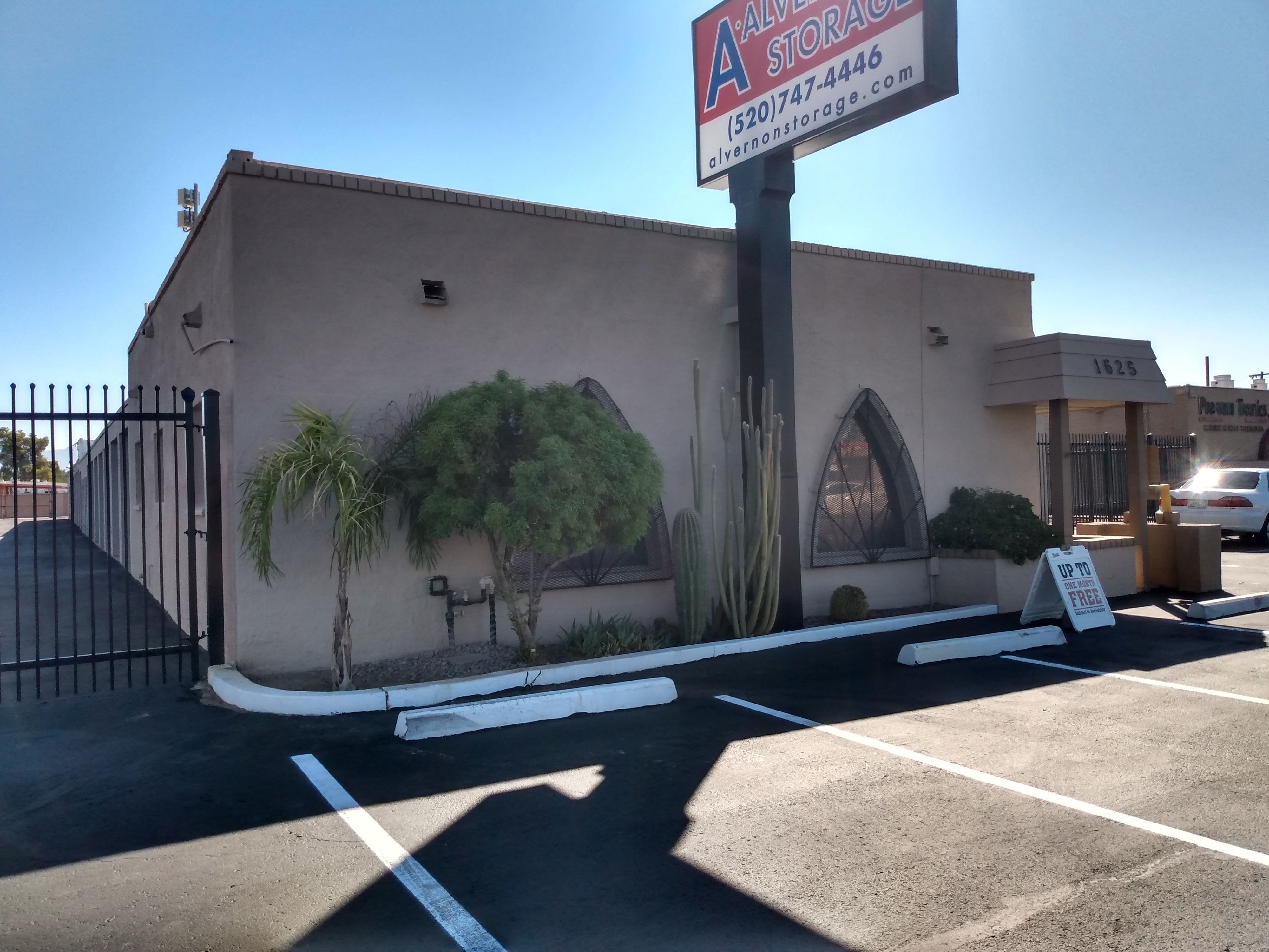 secured units in Tucson, AZ