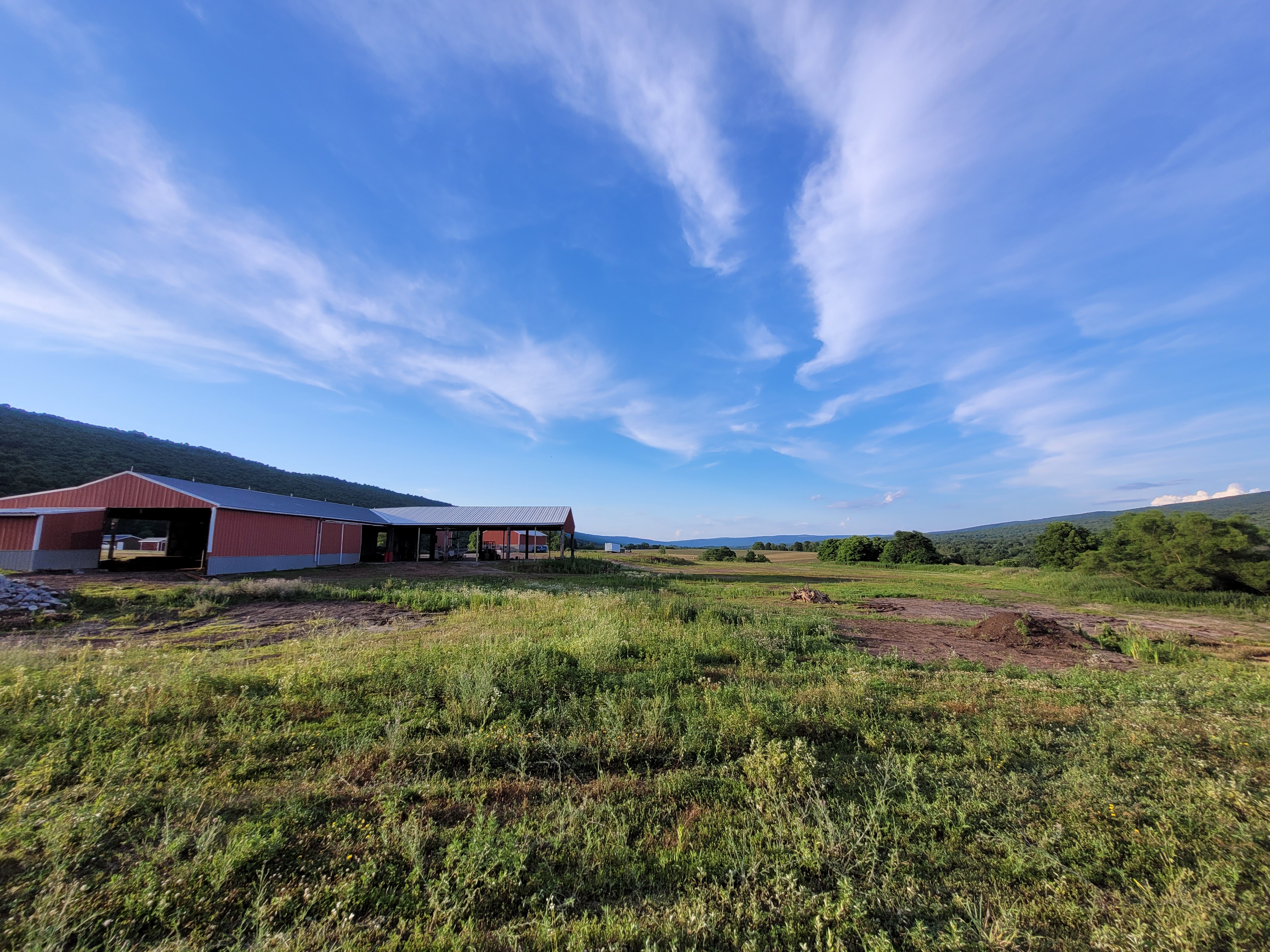 Indoor & Outdoor Parking/Portable Storage/Storage Units in Crystal Spring, PA