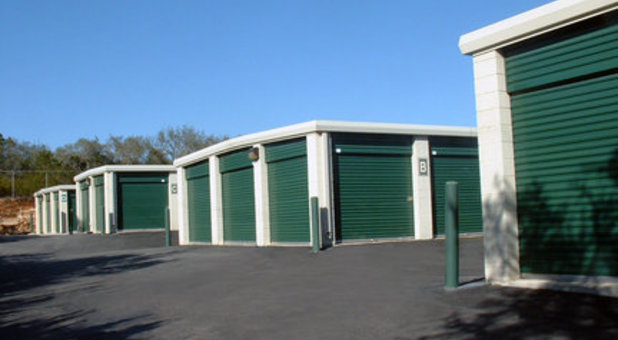 self storage units with outdoor, drive up access
