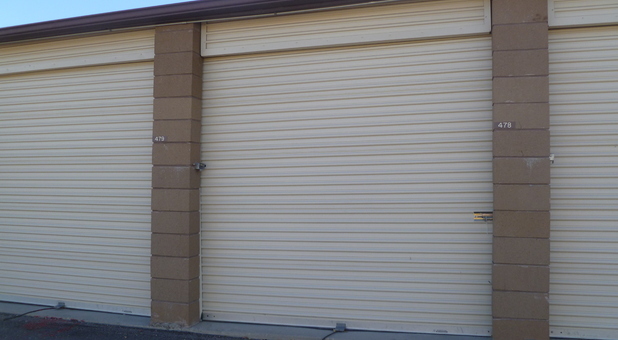 drive up access self storage unit with a roll up door