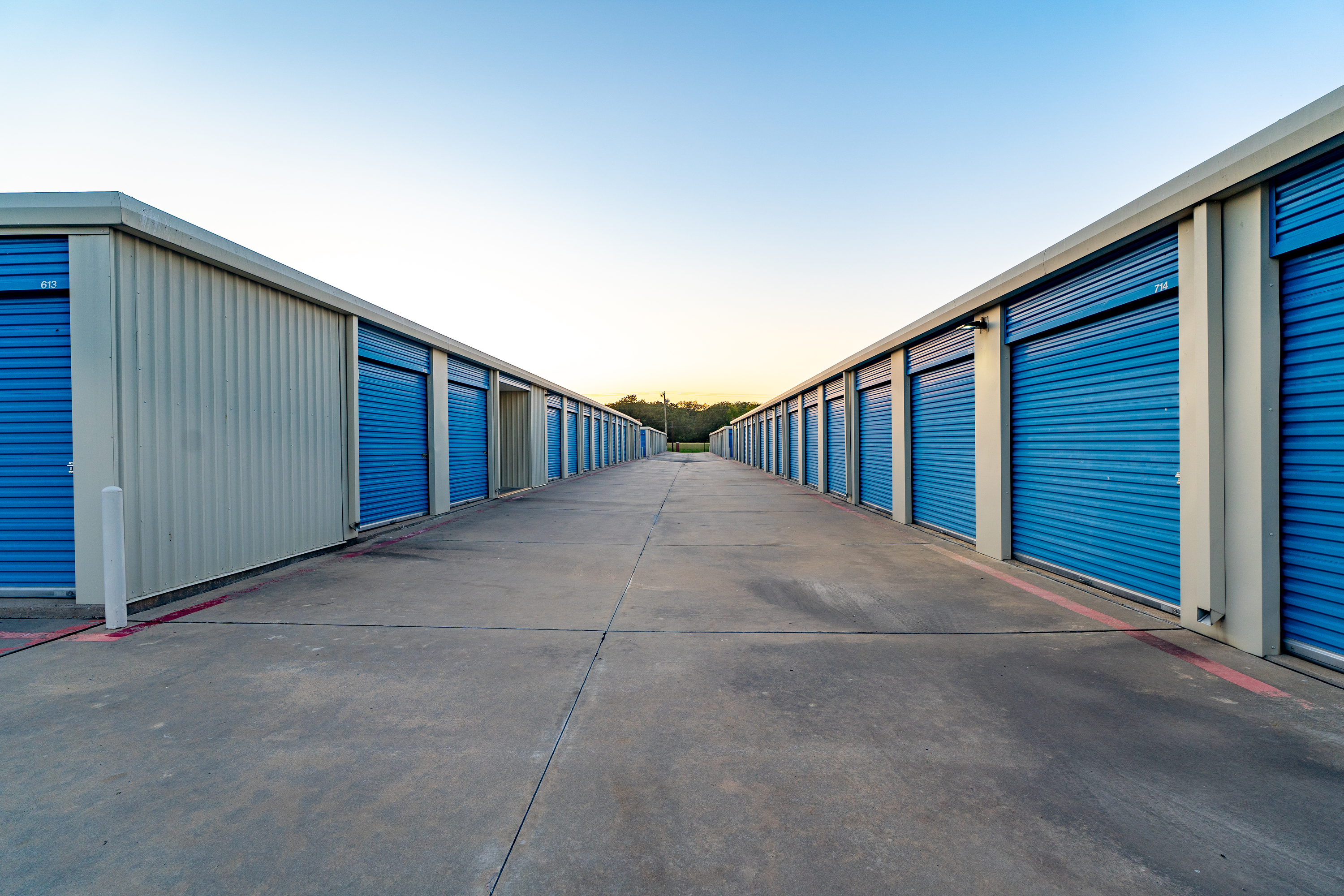 secured units in Knoxville, TN 