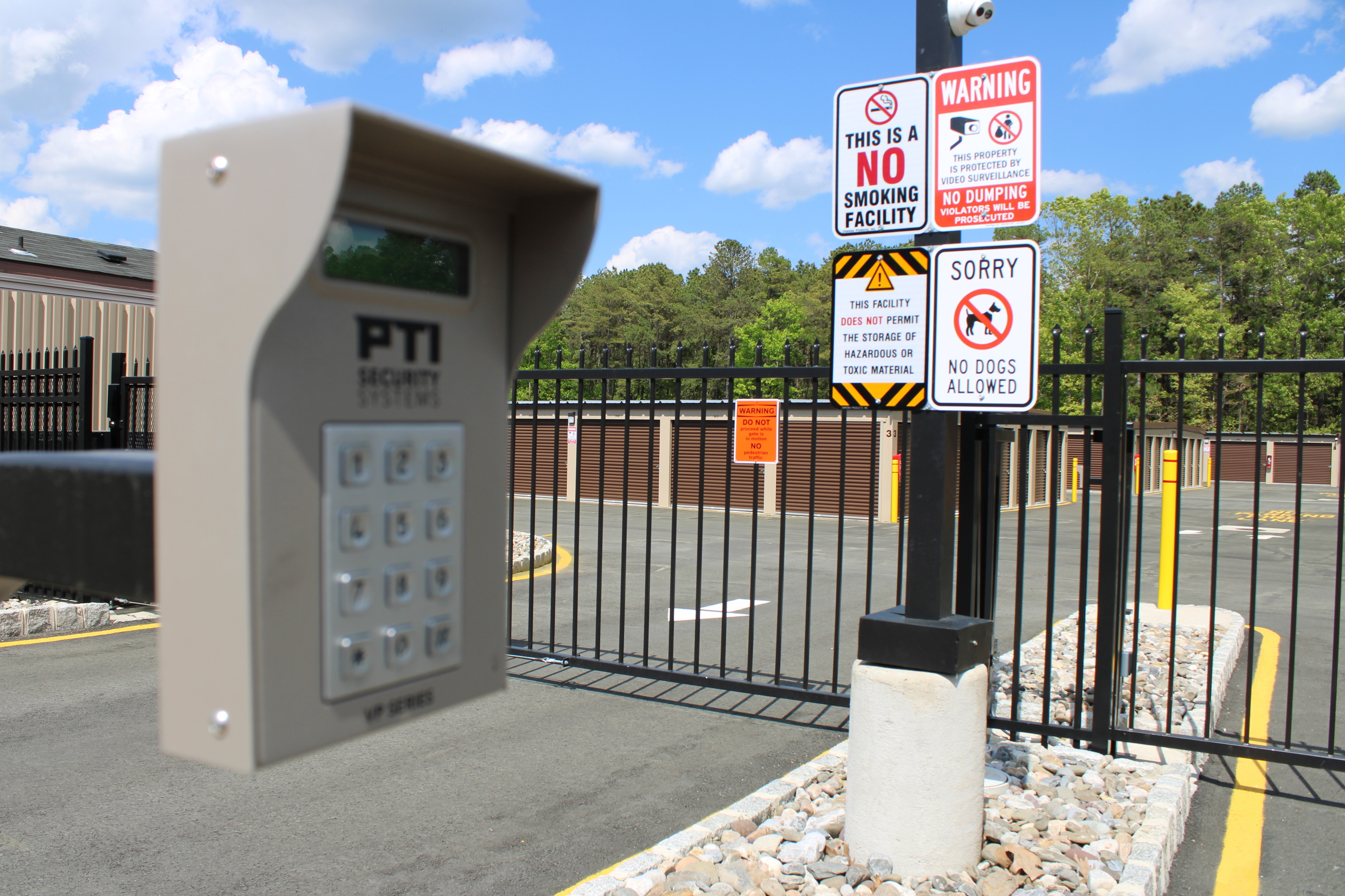 Gate/Security Signs