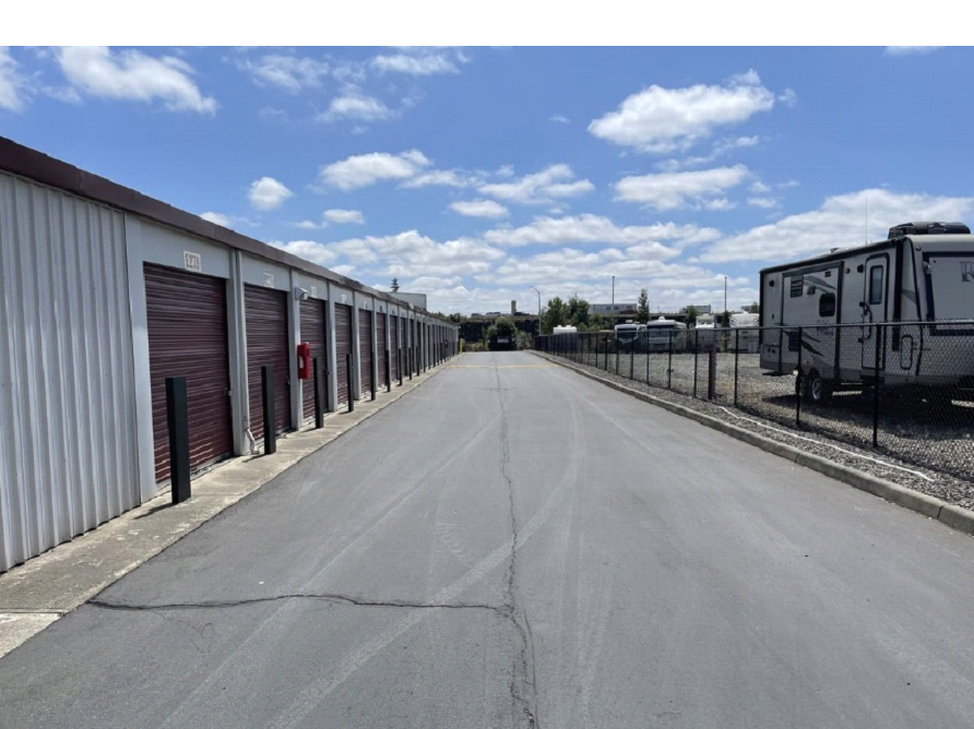safe and secure self storage units in Puyallup, WA