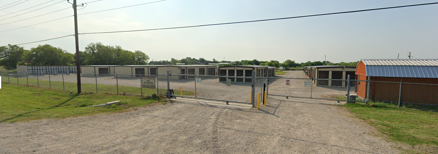 drive up self storage units and outdoor parking in terrell, tx