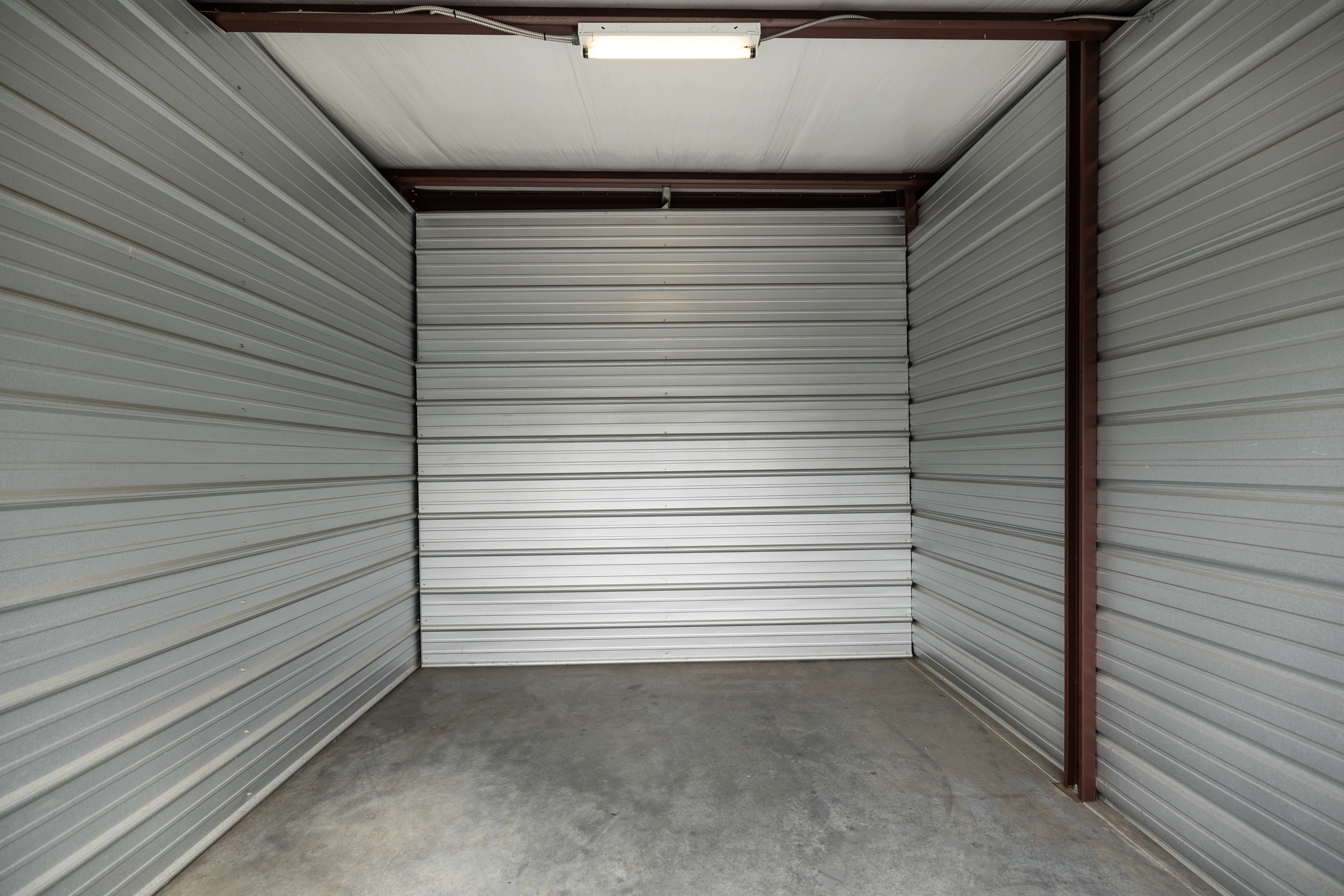 Spacious self storage unit with secure rolling door in White Marsh, Maryland