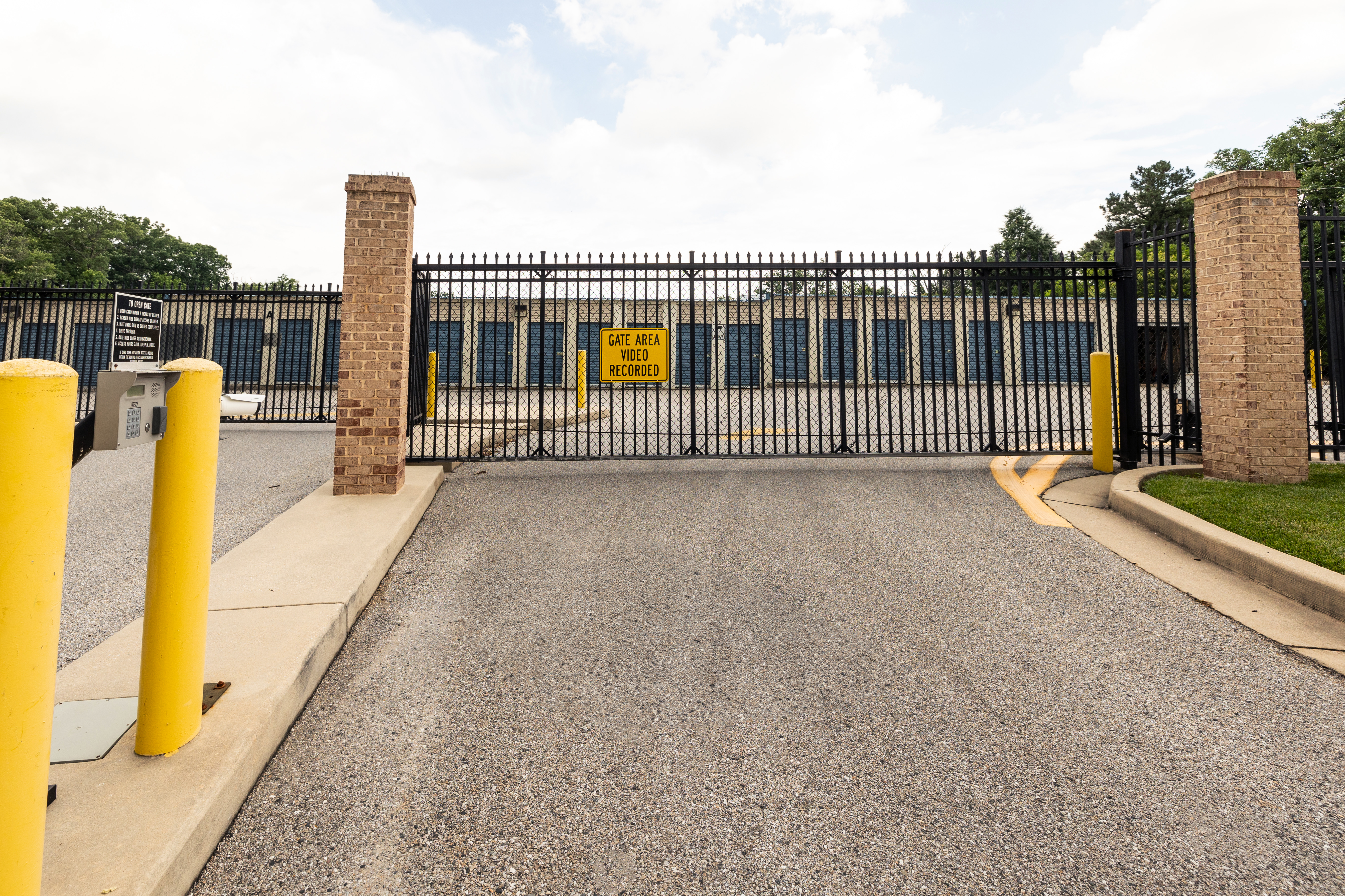 Gated secure entrance with access in White Marsh for storage facilities - convenient location