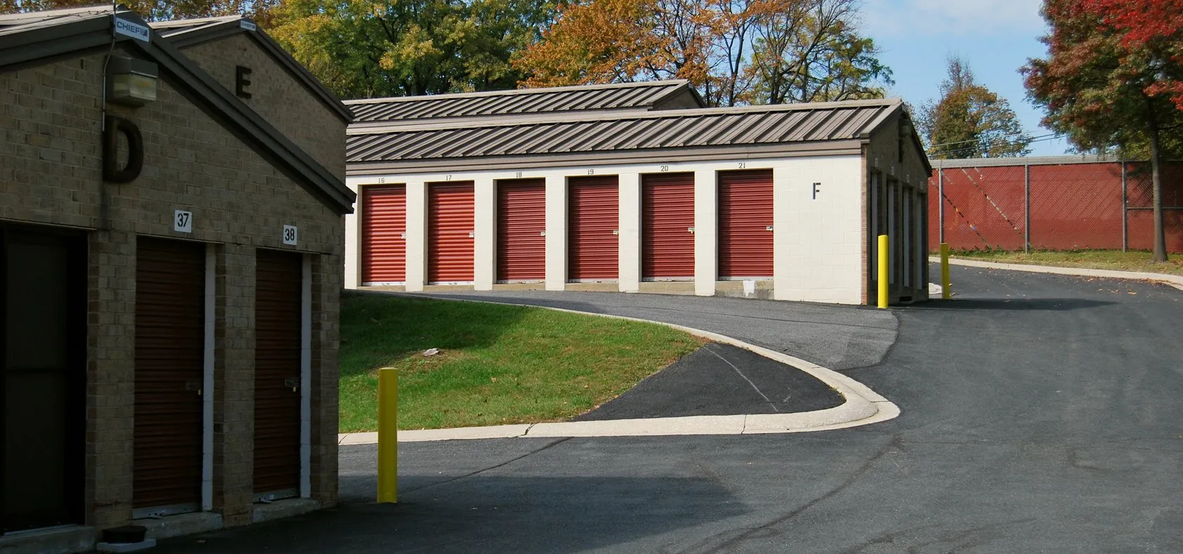 drive up storage nottingham/ Perry Hall, Maryland - Secure, Convenient and Clean