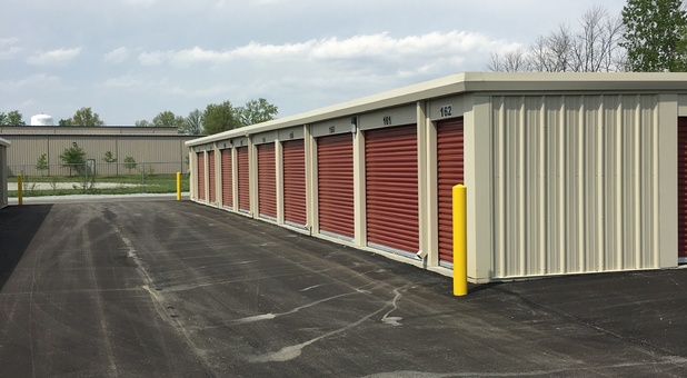 Drive Up Access at Hoosier Storage