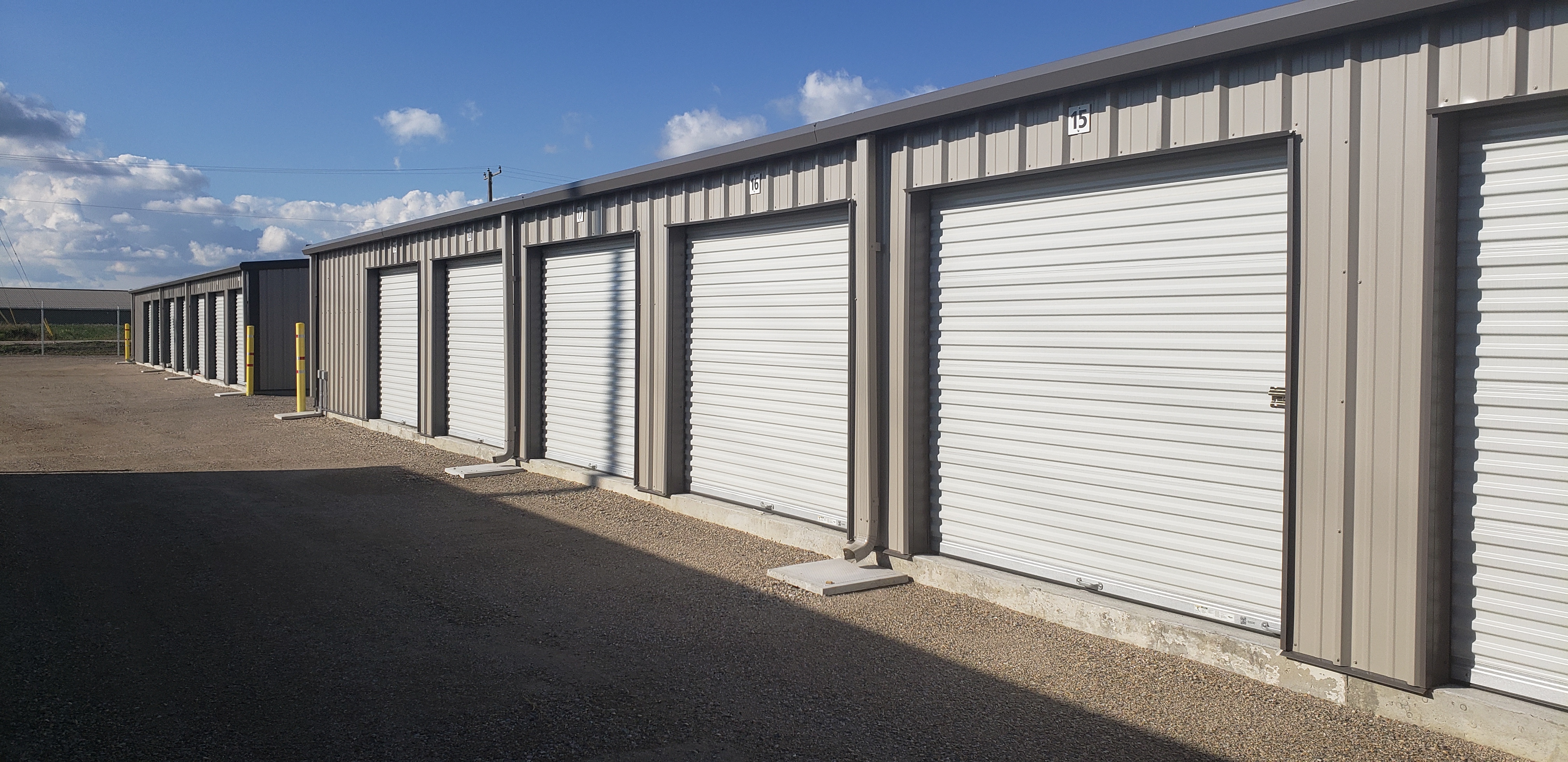 North Perth Storage is your ideal storage solution located in Listowel, ON, Canada. We offer climate-controlled units at affordable rates. Rent a unit online today! 