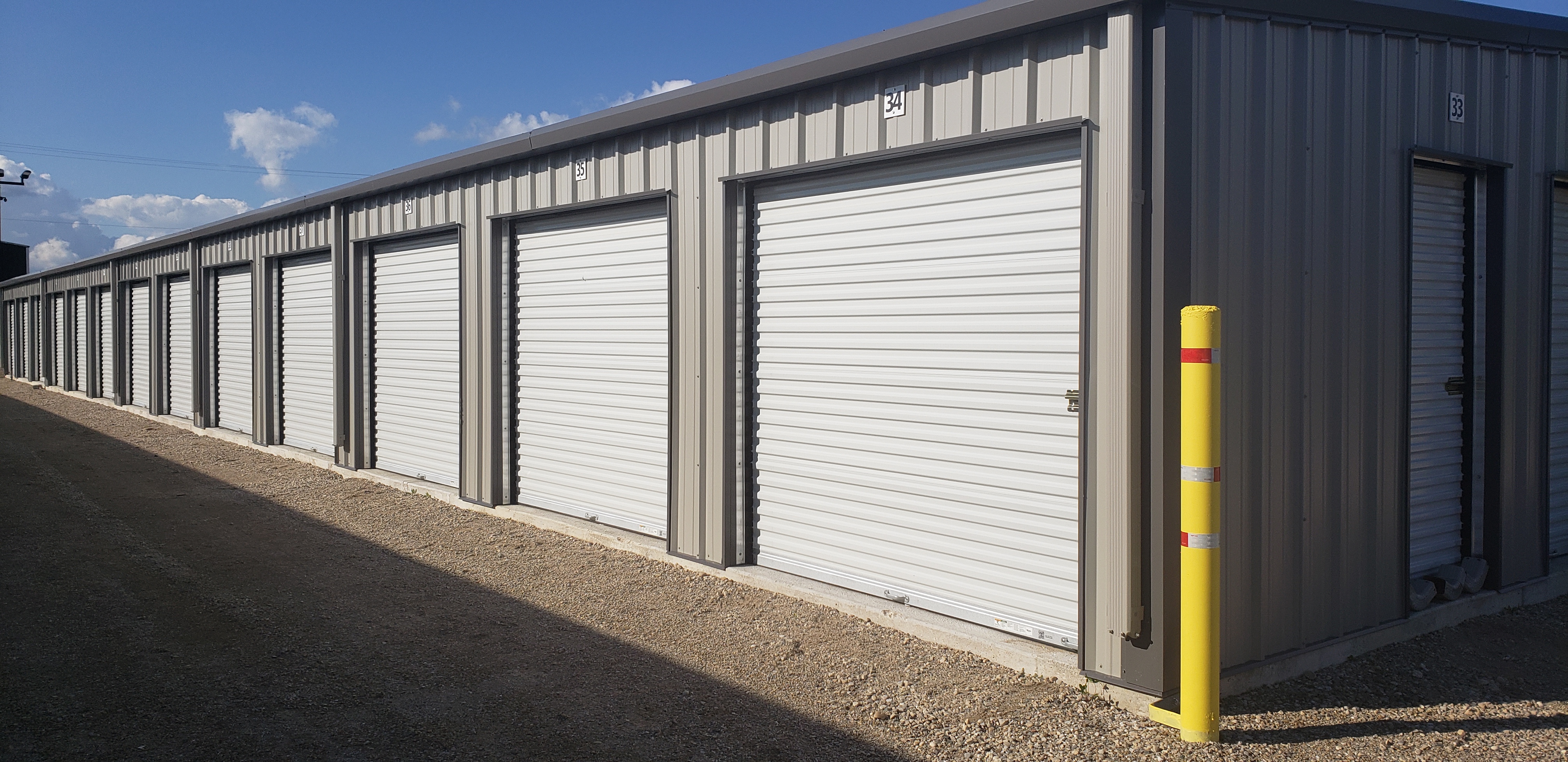 Climate-Controlled Storage Units in Listowel, ON, Canada  N4W0B2 