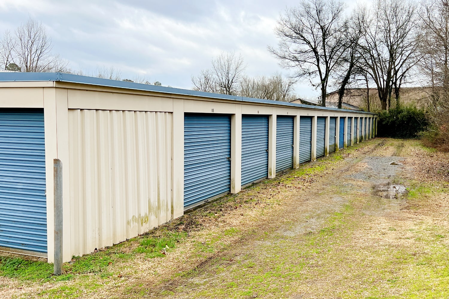 secured units in  Summerville, GA