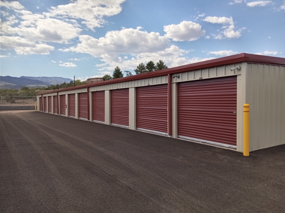 Herrick Storage is located at 25 East Cottonwood Street serving Cottonwood, AZ. We’re a fenced and gated self storage facility. Rent your unit online or use our 24-hour kiosk.