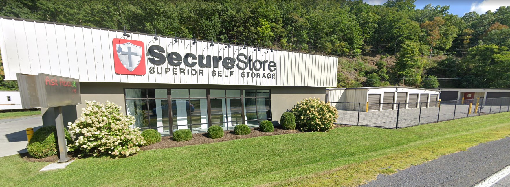 secure store in White Sulphur Springs, WV 