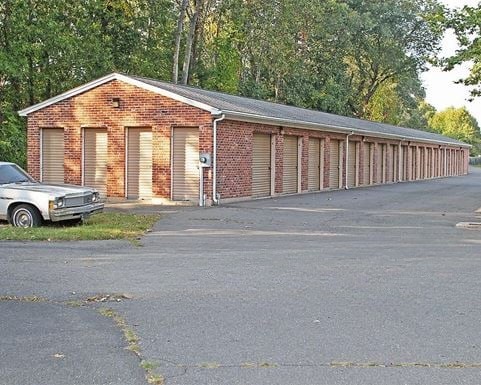 A-1 Self Storage 1400 New Britain Ave Farmington, CT 06032