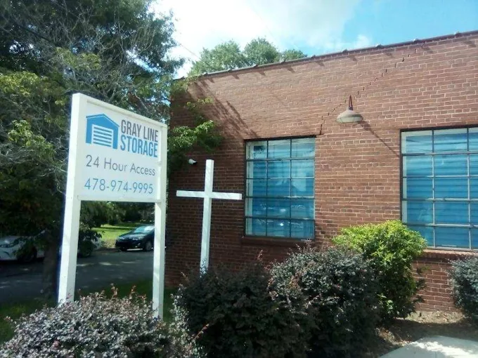 Gray Line Self Storage 51 W Adams St Forsyth, GA 31029