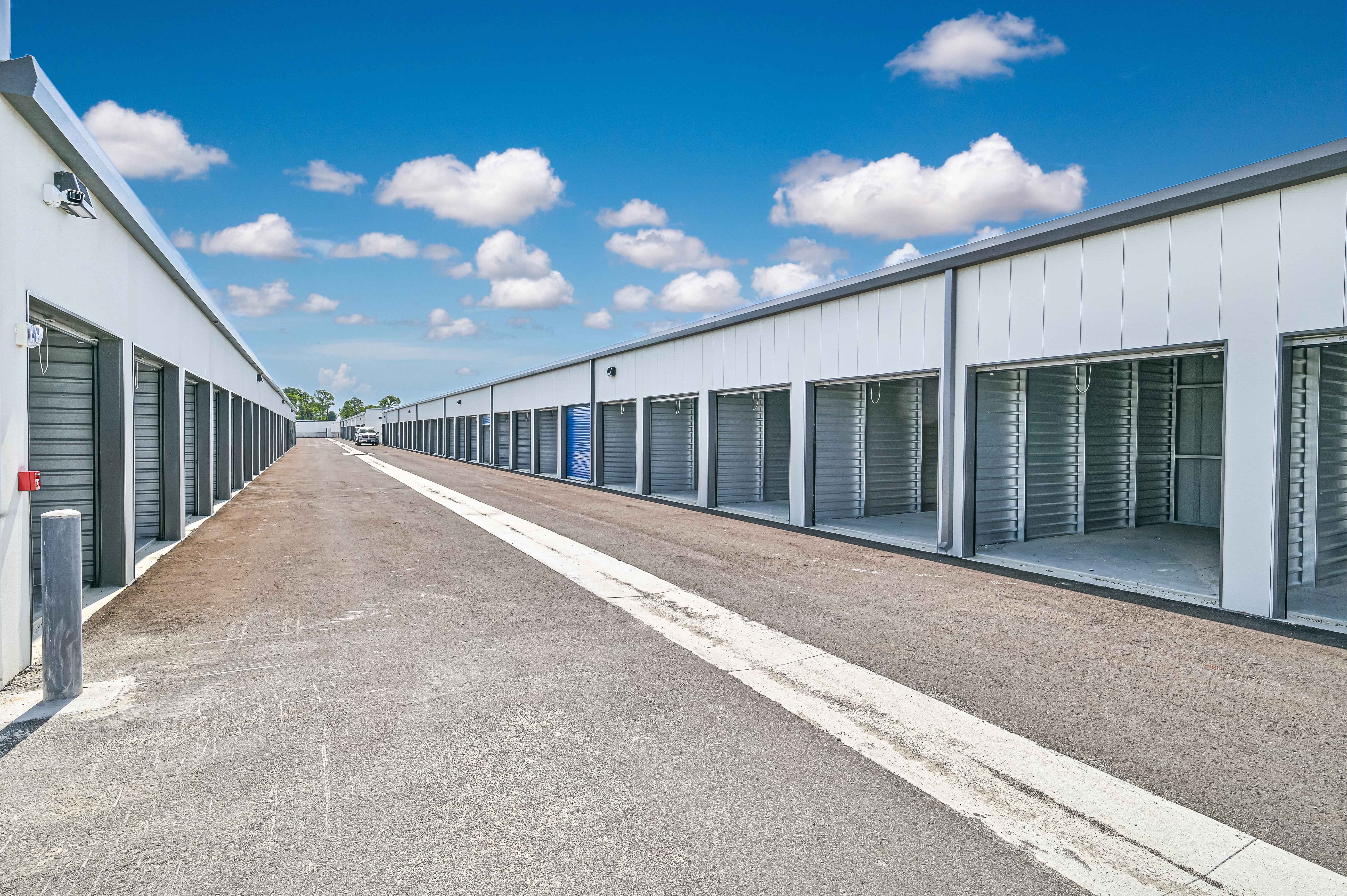Boat & Self Storage Units in Cape Coral, FL | SPACE 2 STORE