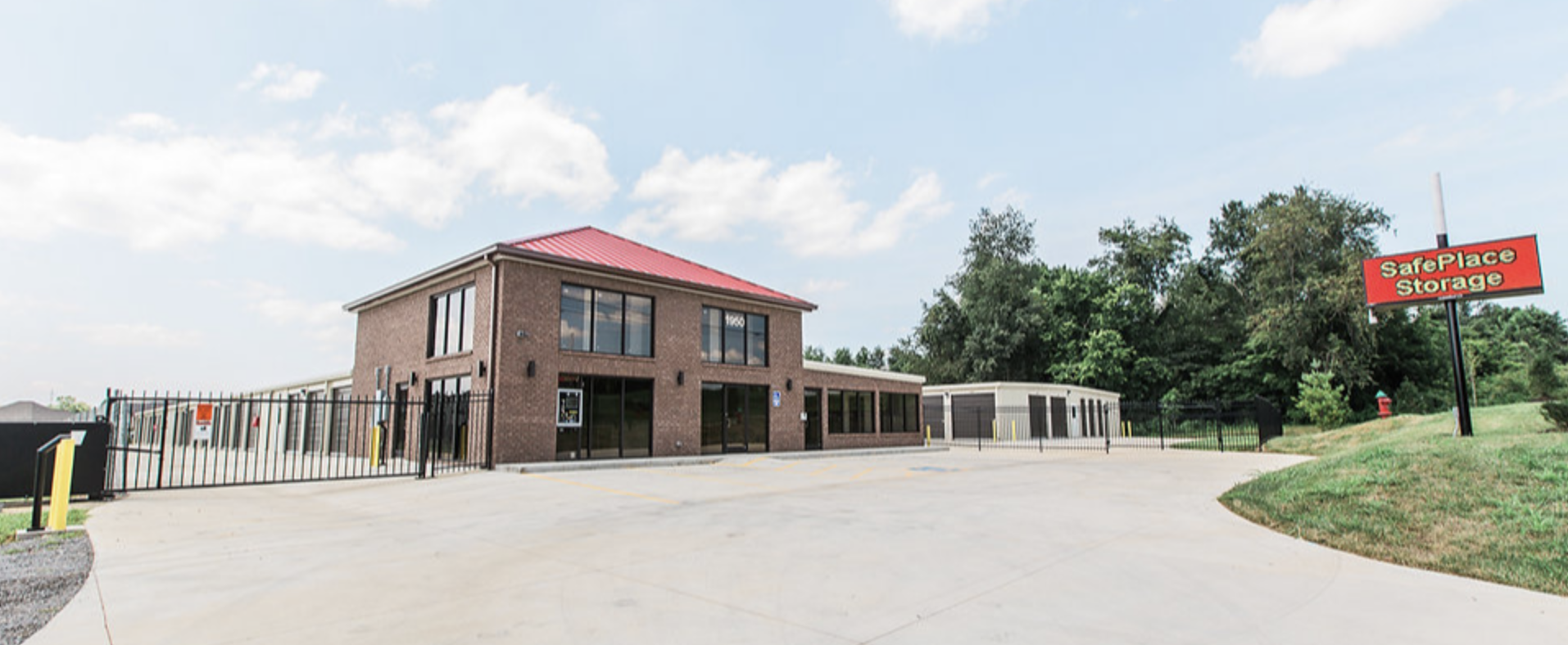 SafePlace Storage 1950 Peachers Mill Rd Clarksville, TN 37042