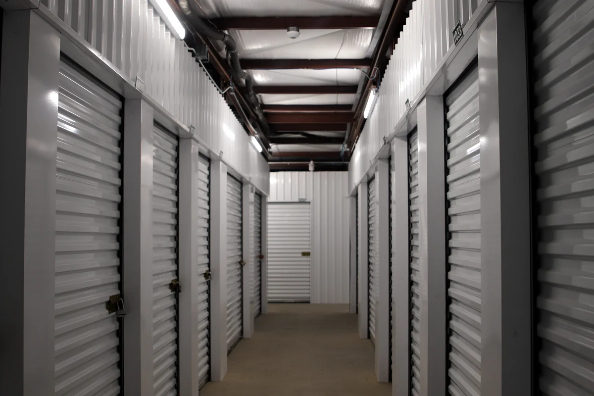 interior storage for excalibur self storage in burnet, tx