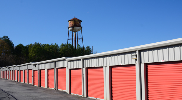 Row of self storage units at Gap Self Storage