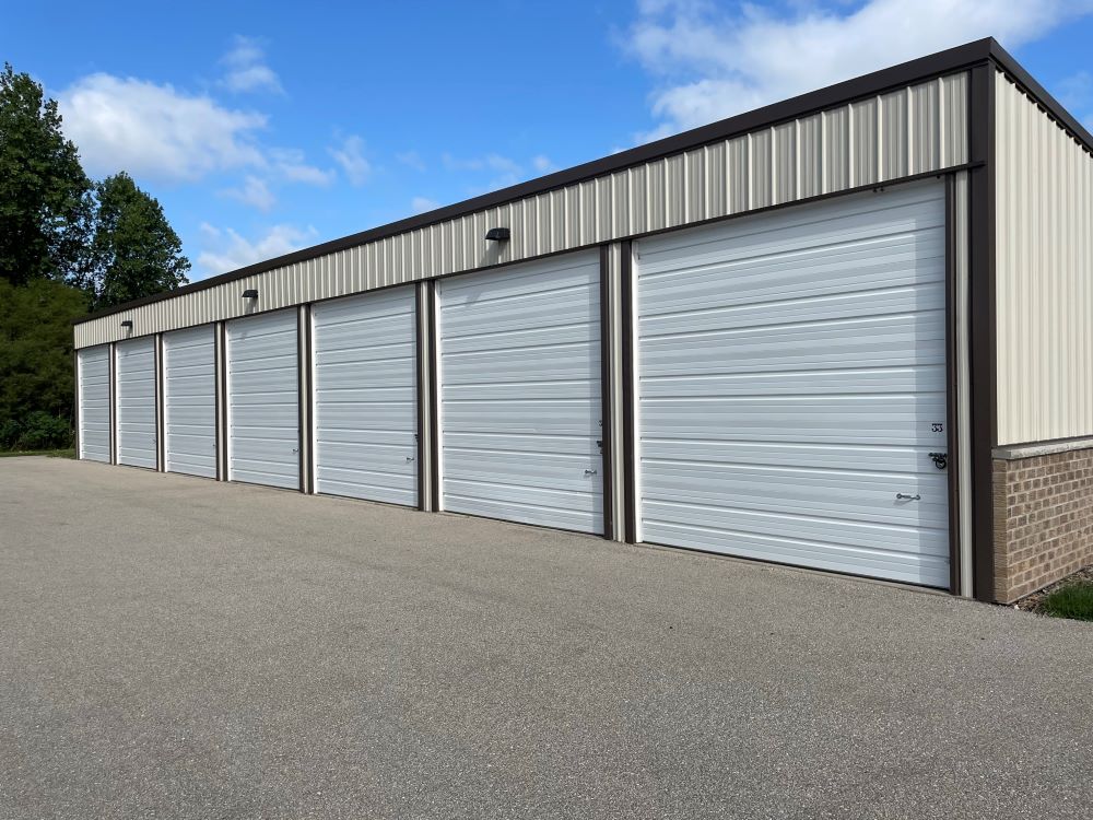 units for Big Ring Storage Bluemound at 1101 and 925 N Bluemound Dr, Appleton, WI 54914