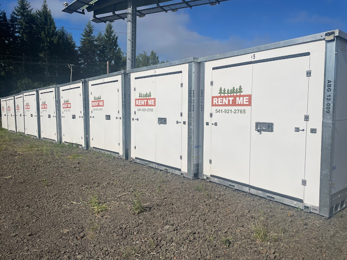 Self Storage Units & Outdoor Boat/RV/Vehicle Parking in Grand Ronde, OR