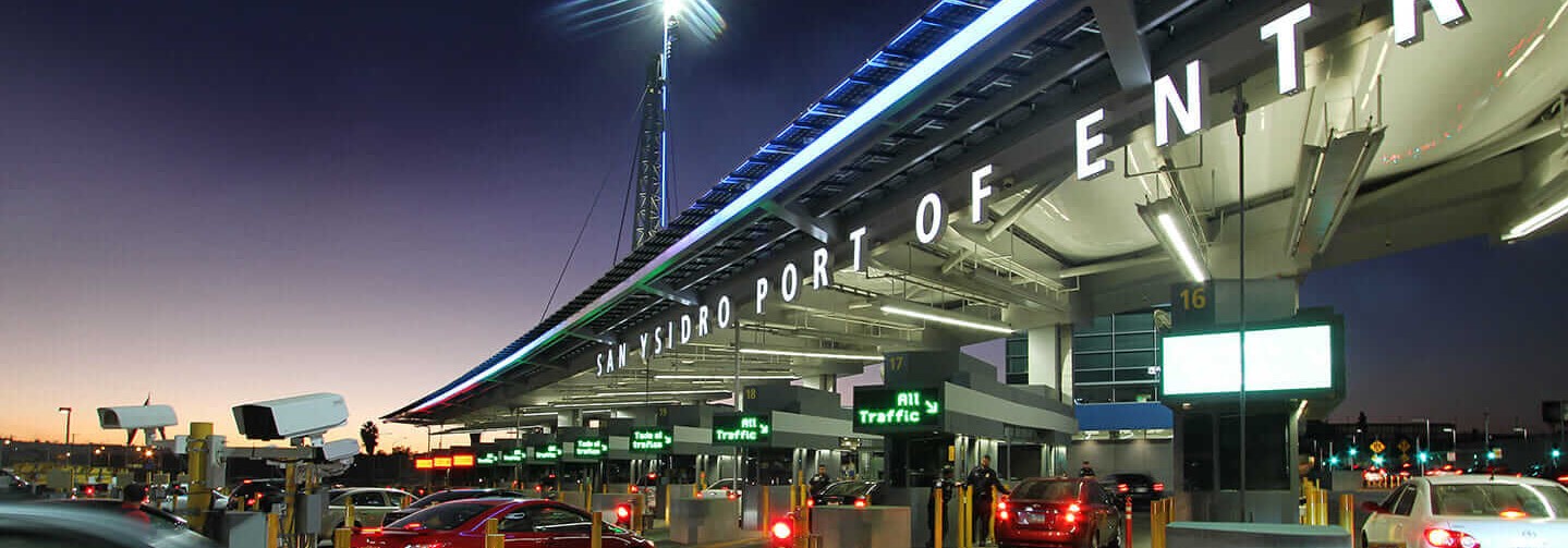 us/mexico border san ysidro port of entry