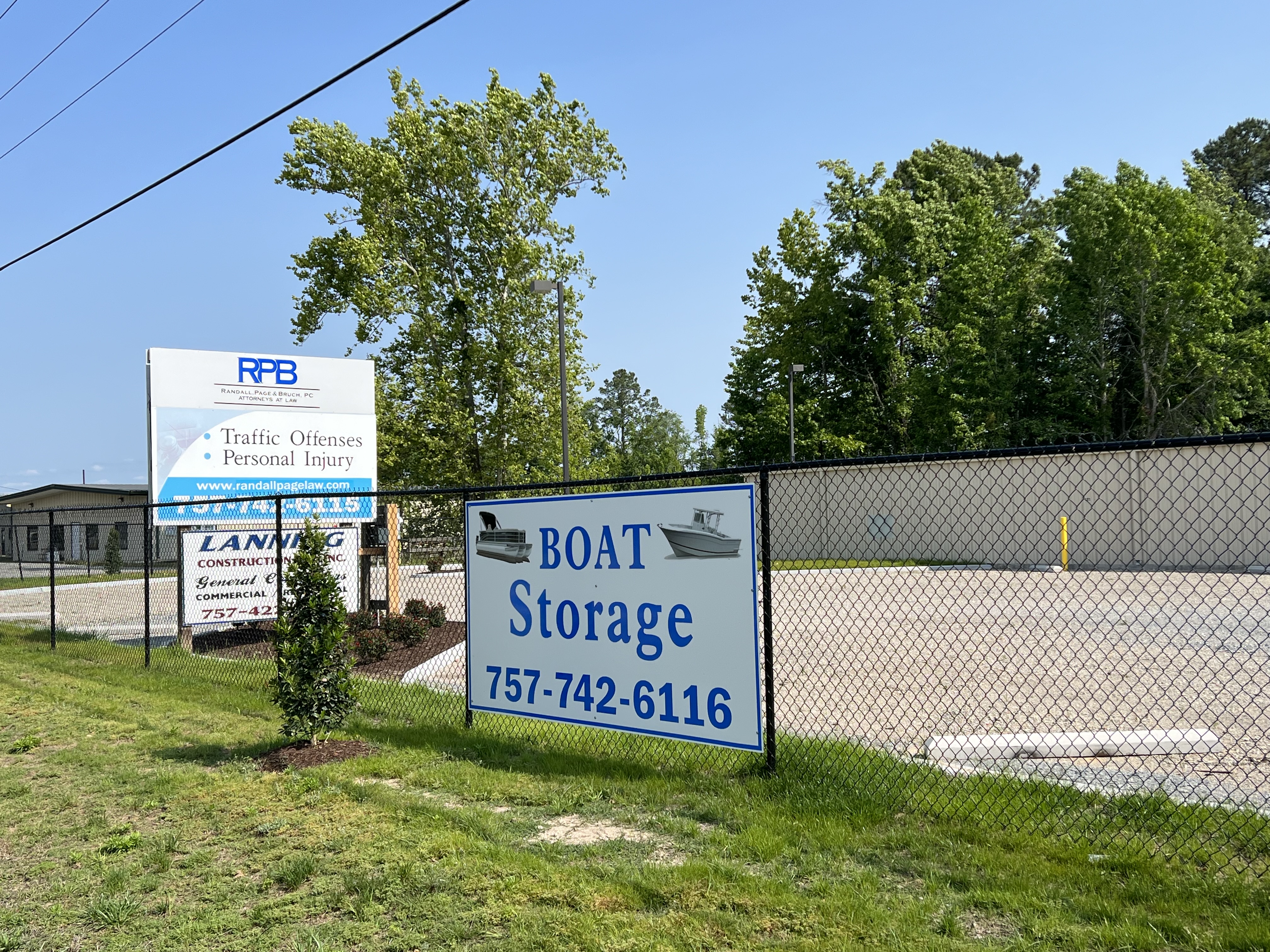 Outdoor Boat/Vehicle Storage in Courtland, VA