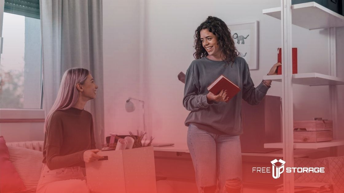 Decluttering Your Dorm Room