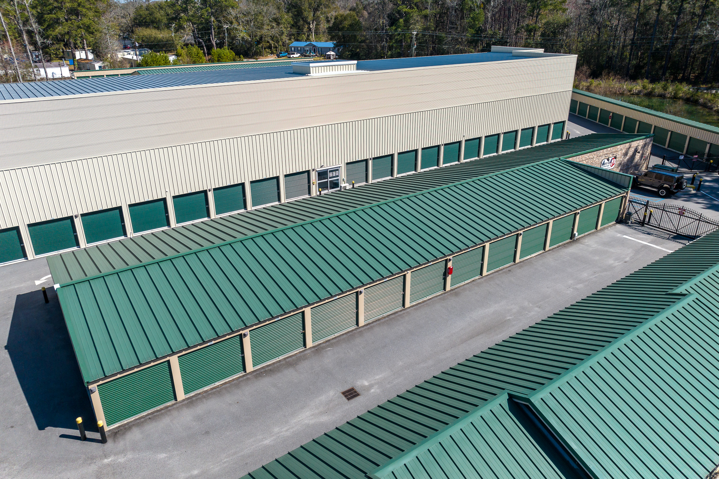 Paved drive-up parking rows at FreeUp Storage Beaufort
