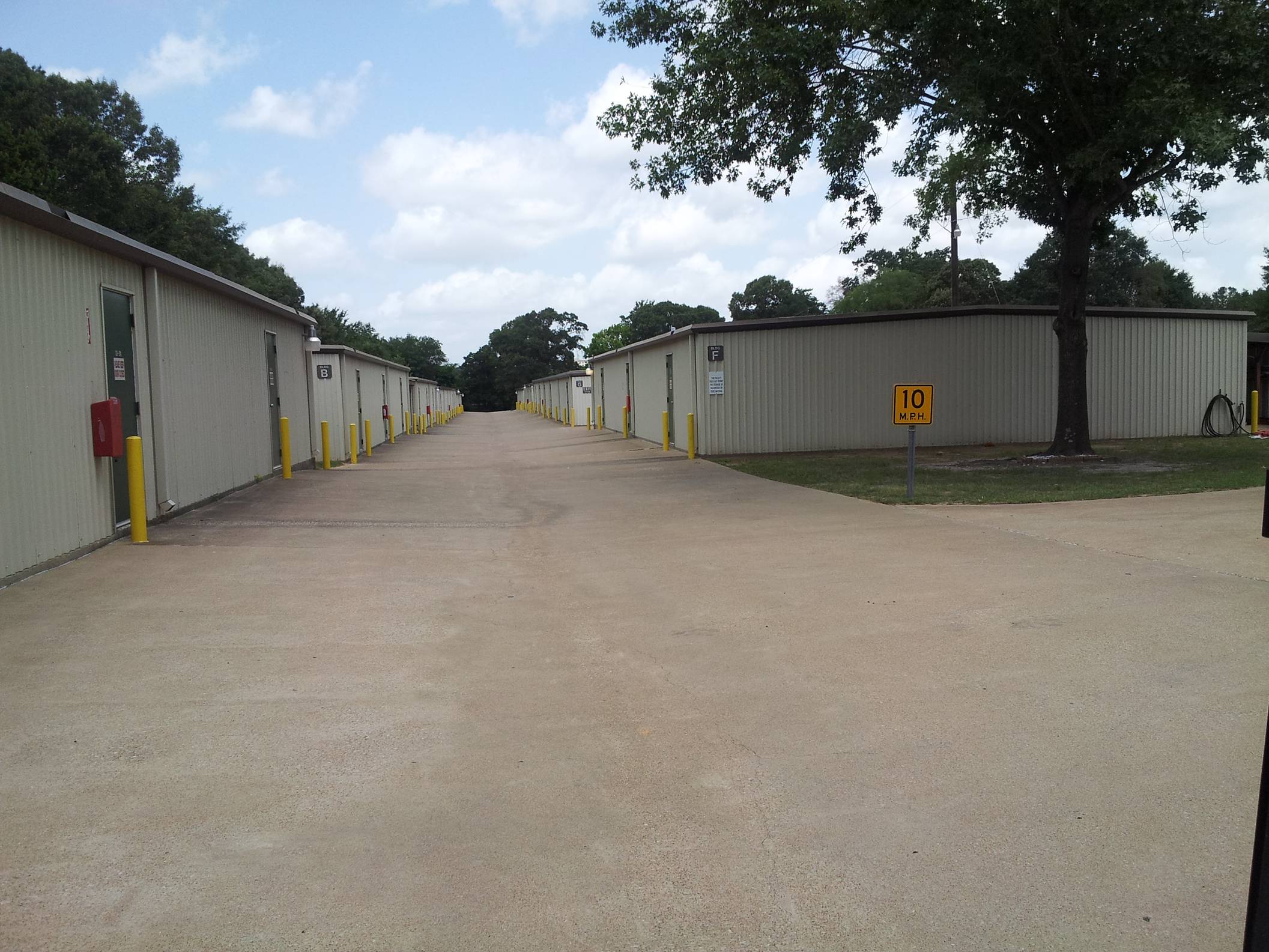 self storage units in Tyler, TX, 75701