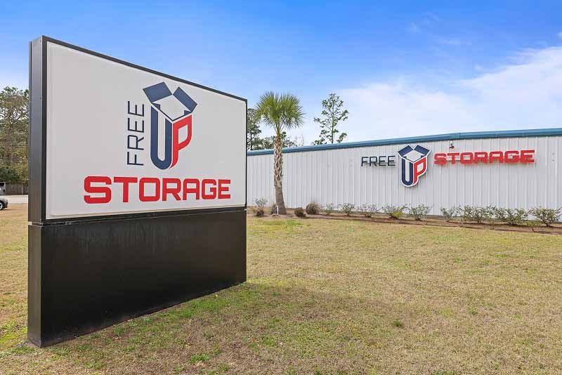 FreeUp Storage entrance