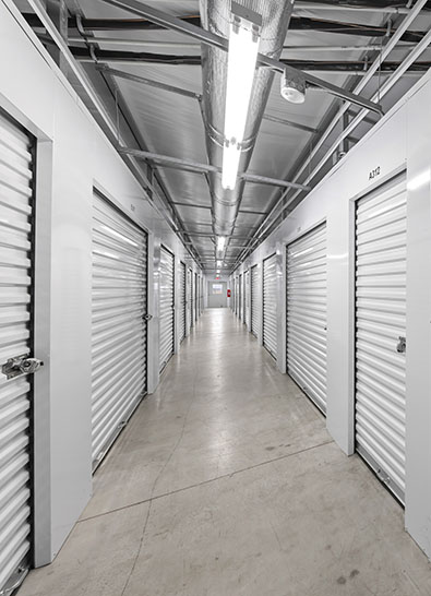 ●	Drive-up storage units at FreeUp Storage Marianna Drive St Marys GA