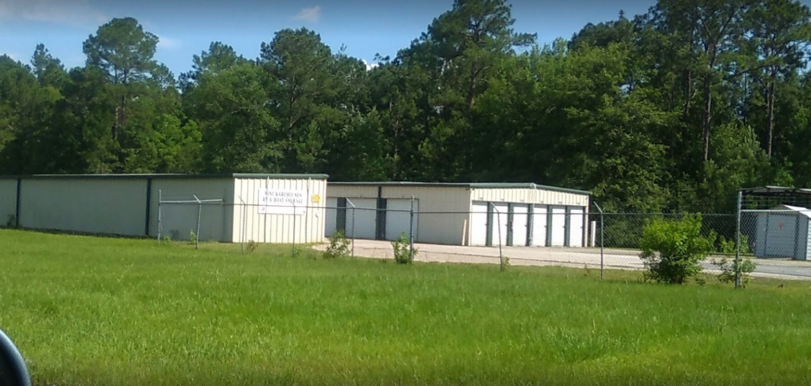 Drive Up Storage Units in Gautier, MS
