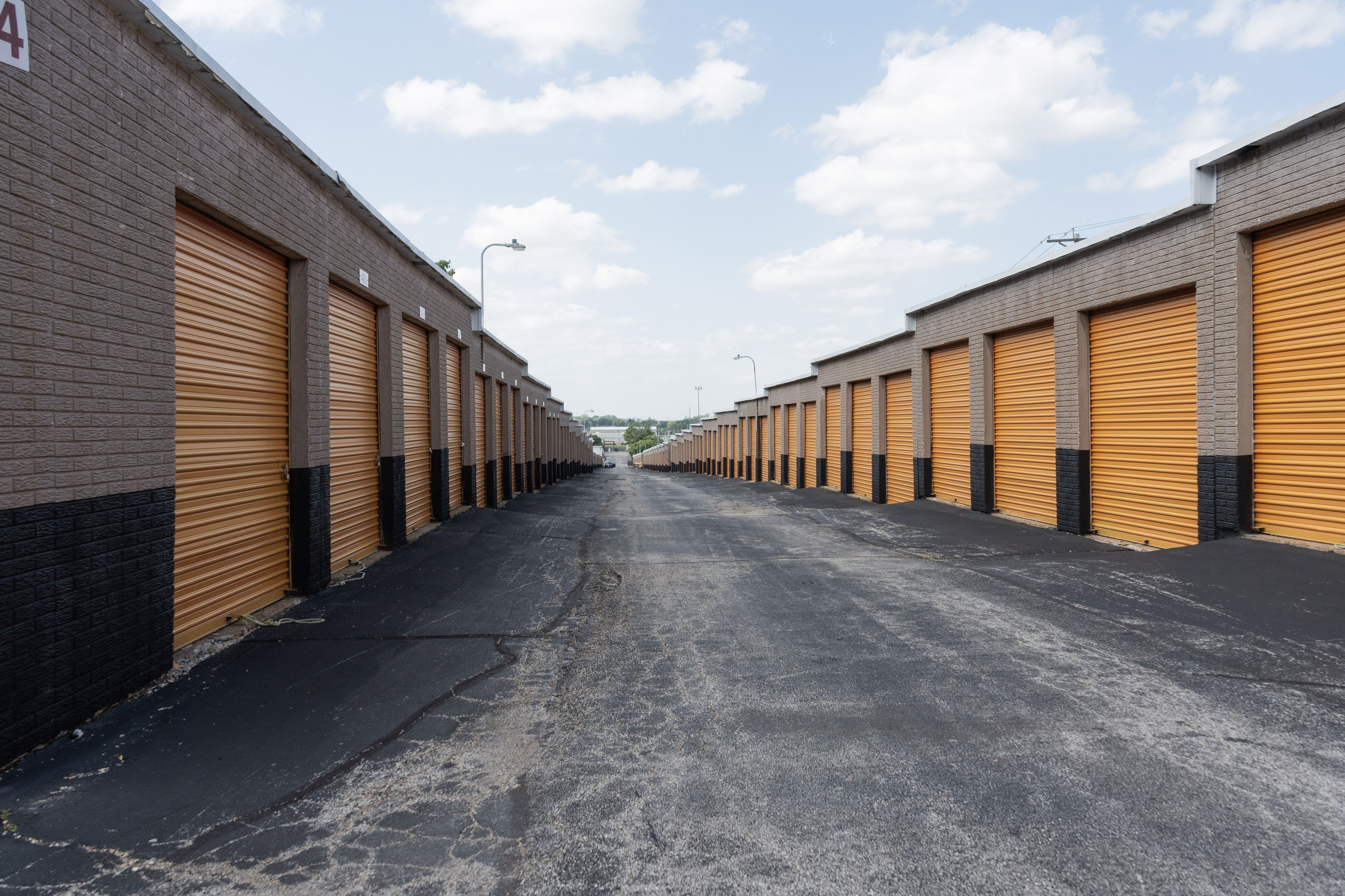 Affordable Storage in Maryland Heights, MO Affordable Storage in Maryland Heights, MO