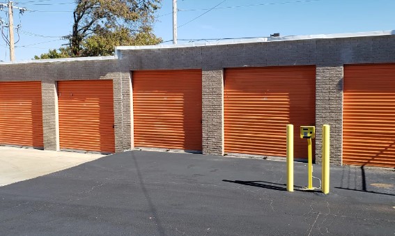 Drive-Up Units in Maryland Heights, MO