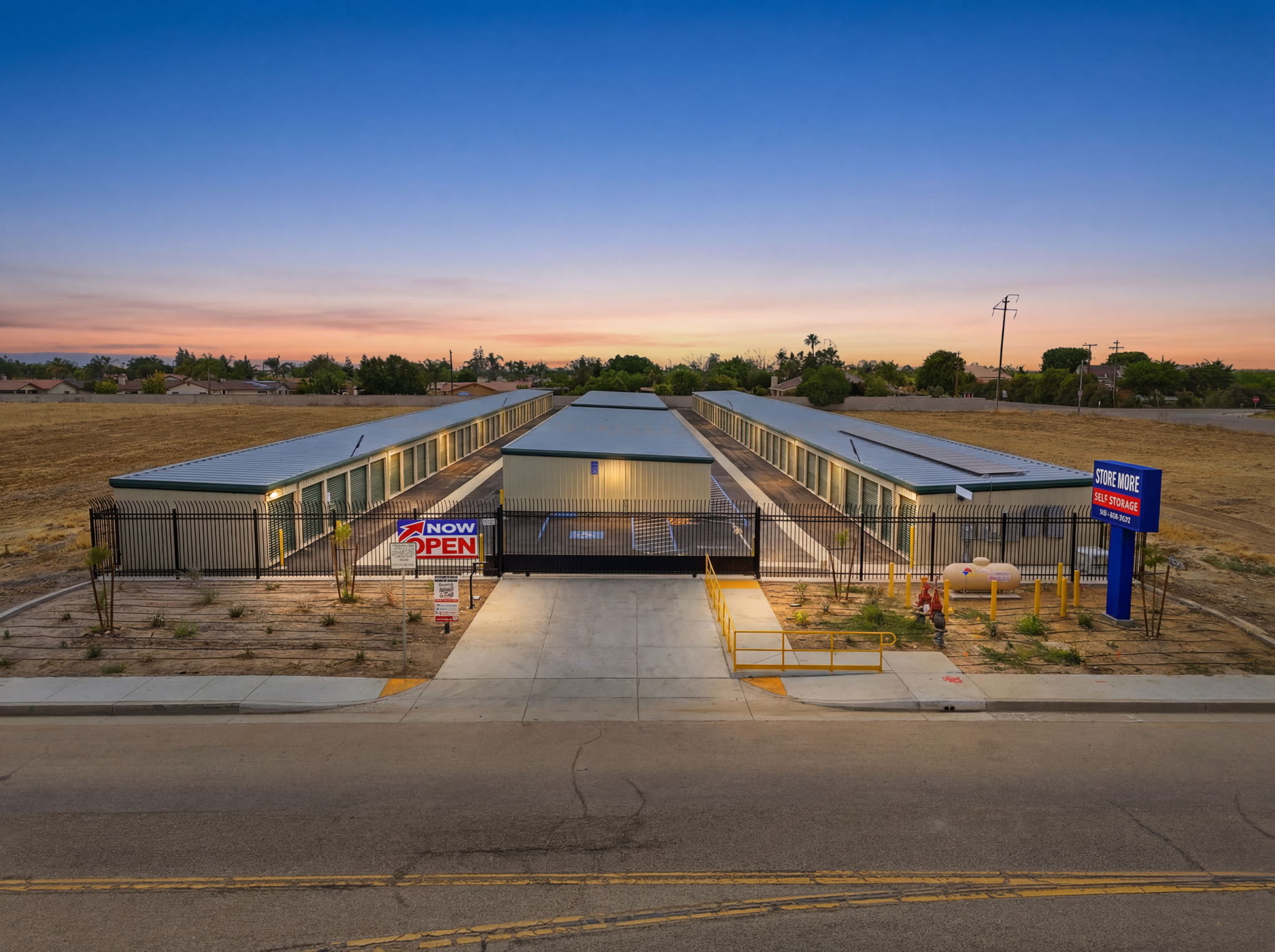Store More - Wasco 573 F St Wasco, CA 93280