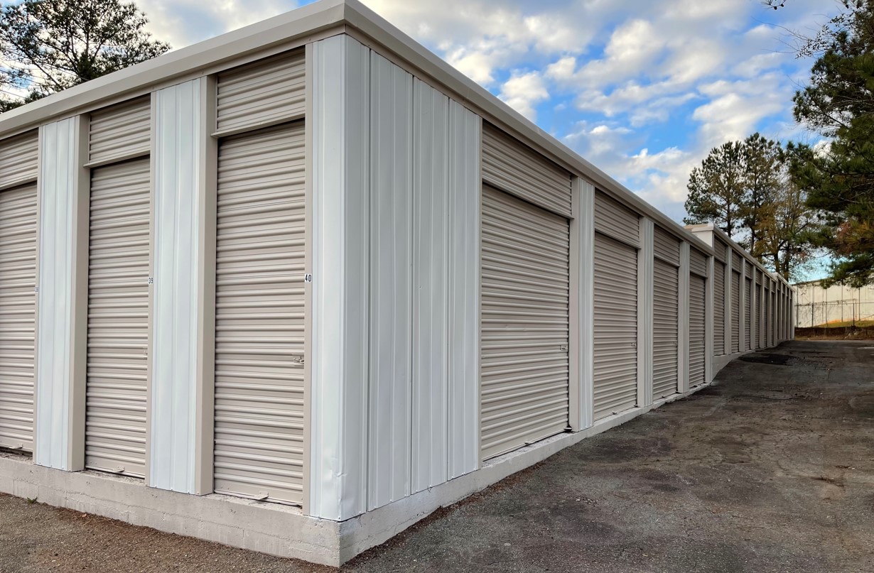 clean storage units milledgeville ga