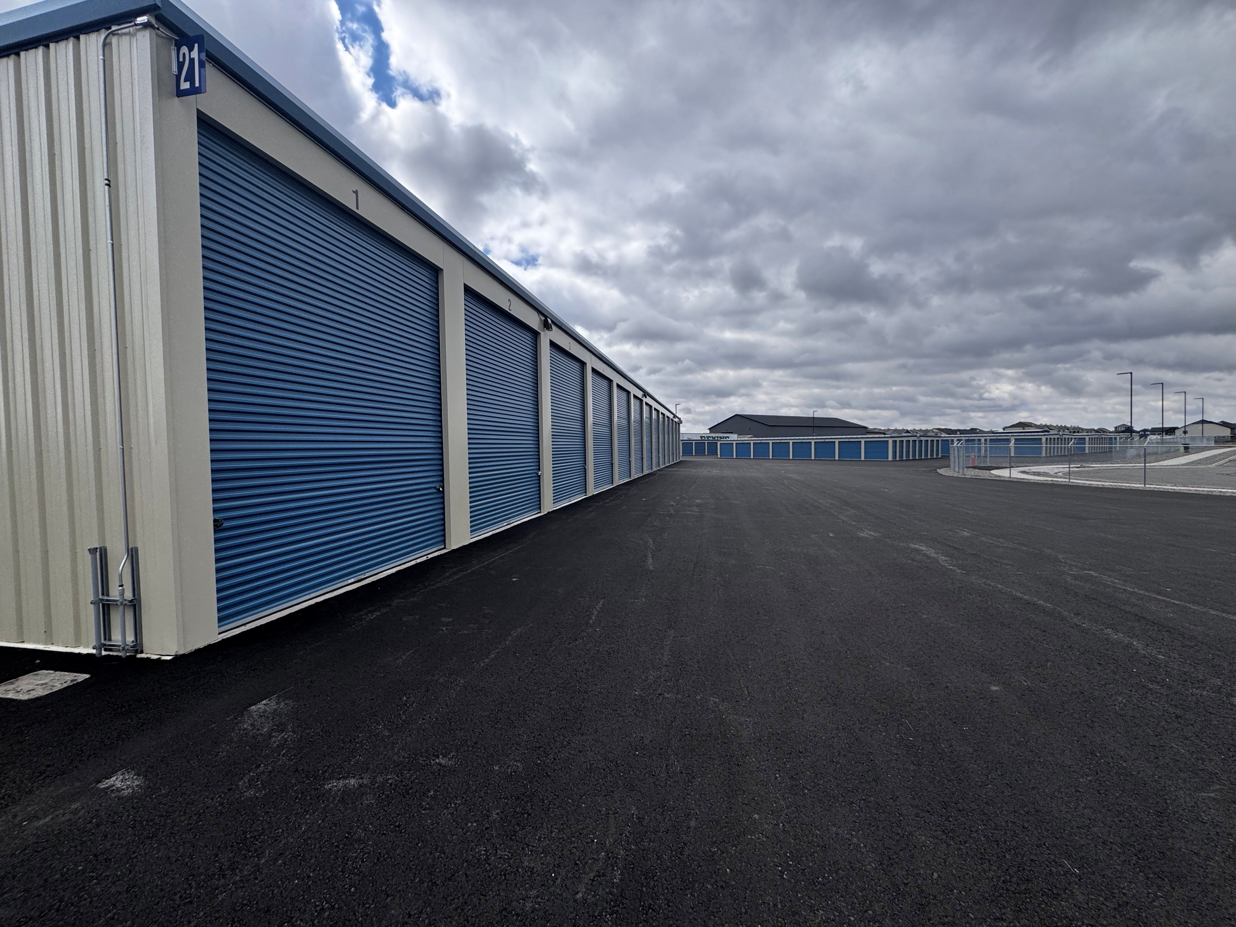 large-storage-driveways-belgrade-mt