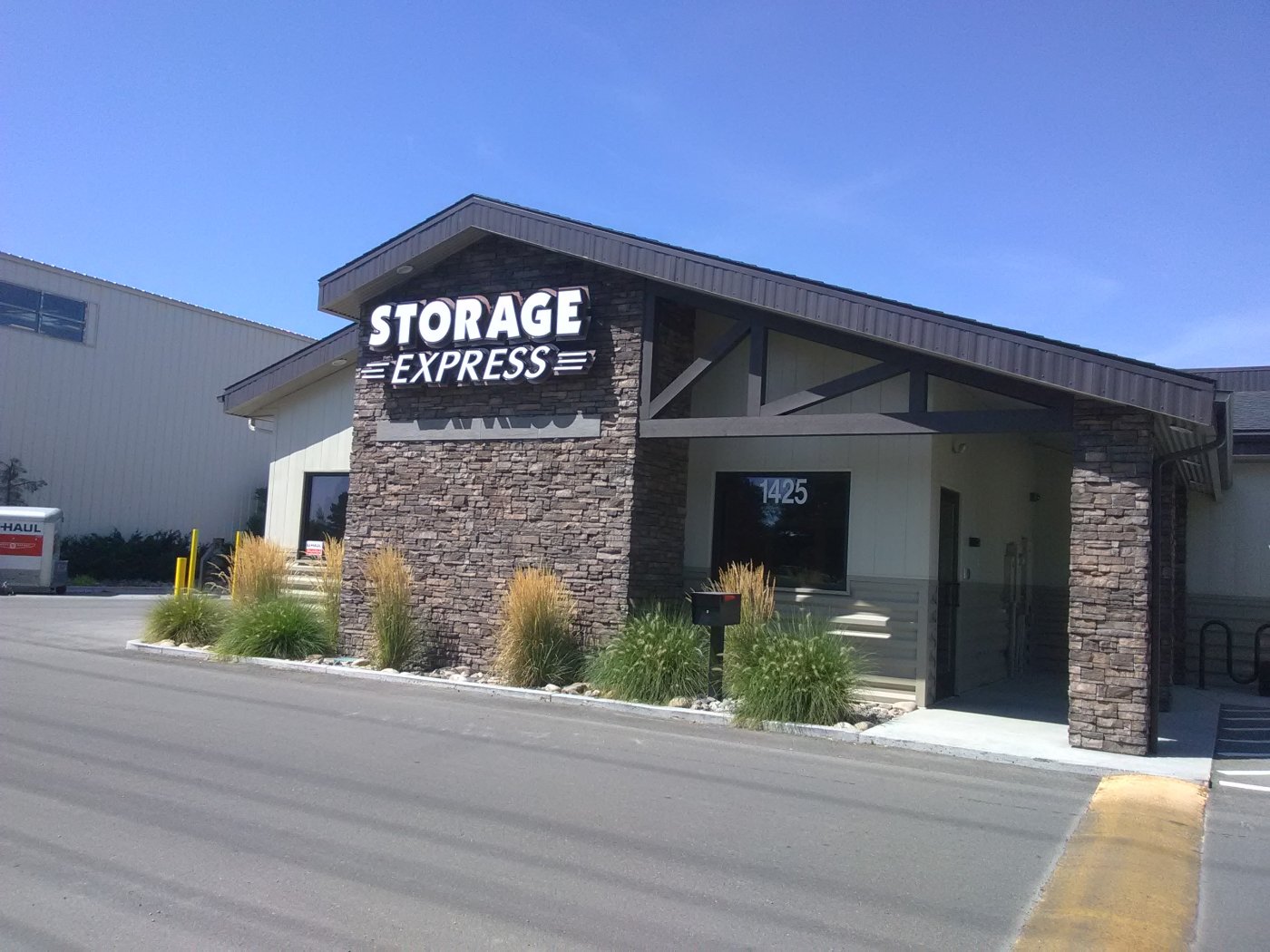 Storage Express exterior