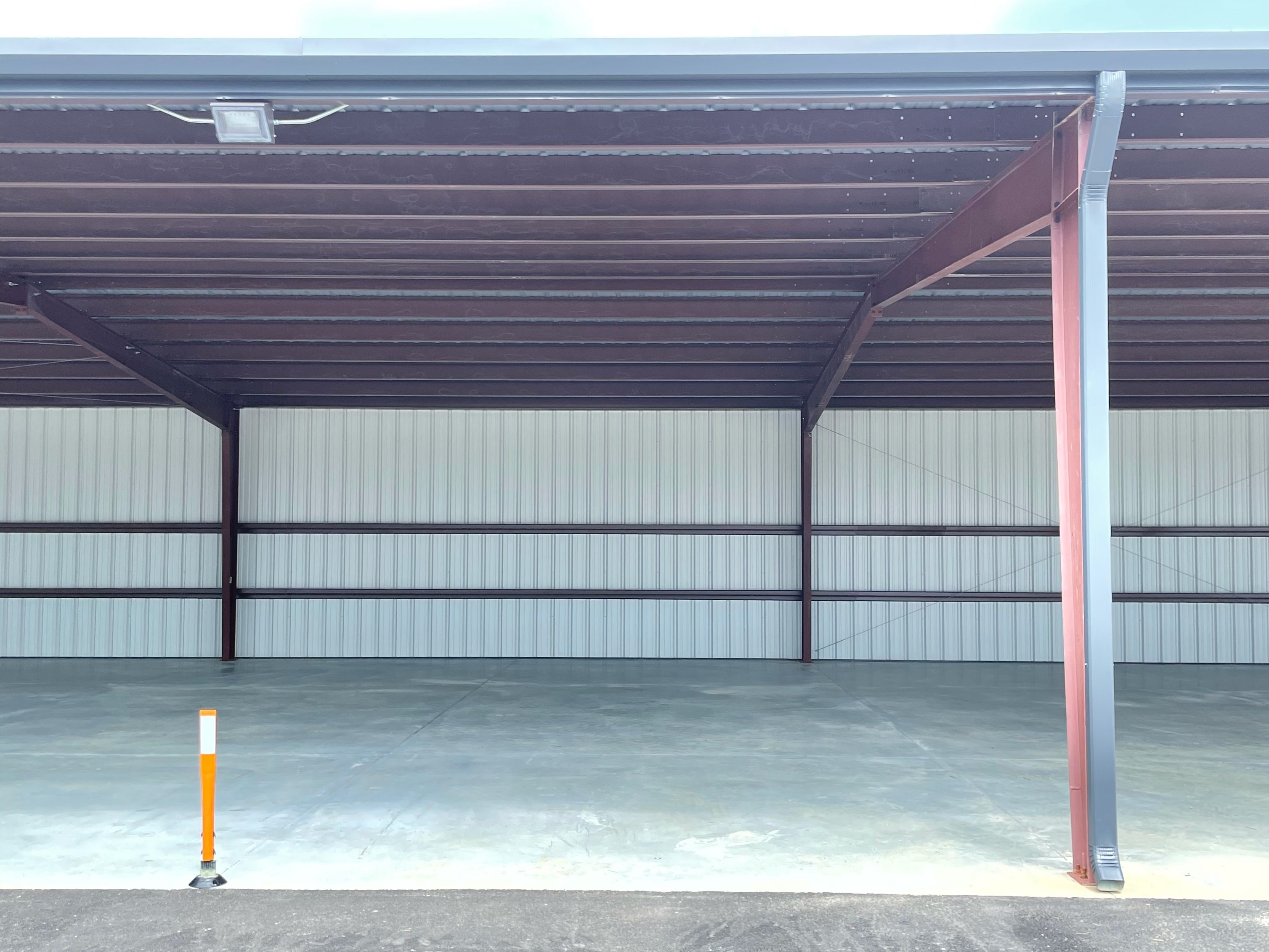 covered vehicle storage lot