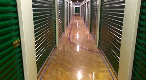 Indoor Storage with Wide Hallways in Lewisburg, TN