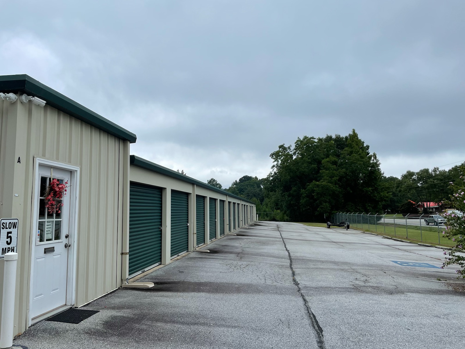 secure units in a variety of sizes in loganville, ga